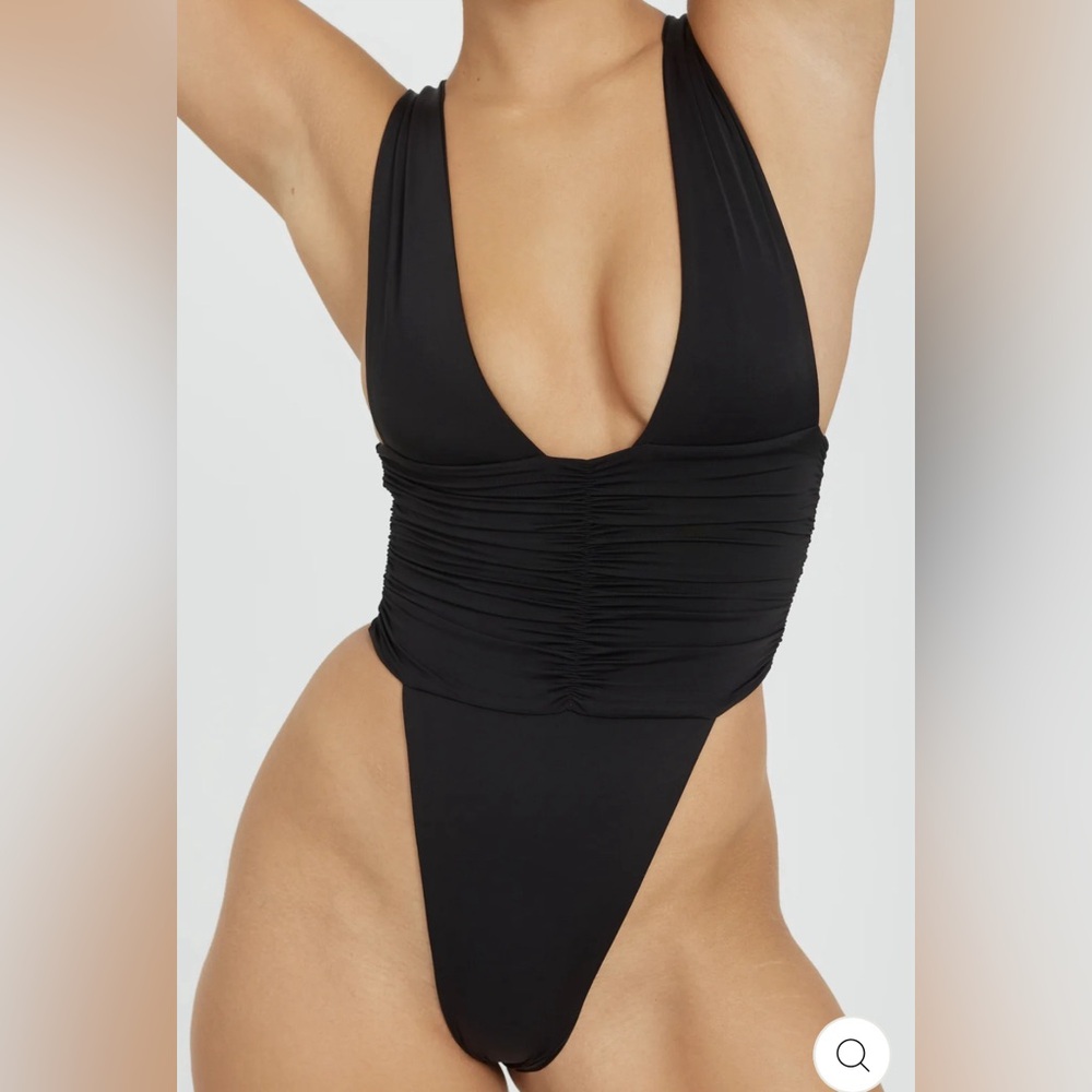 Echo One Piece